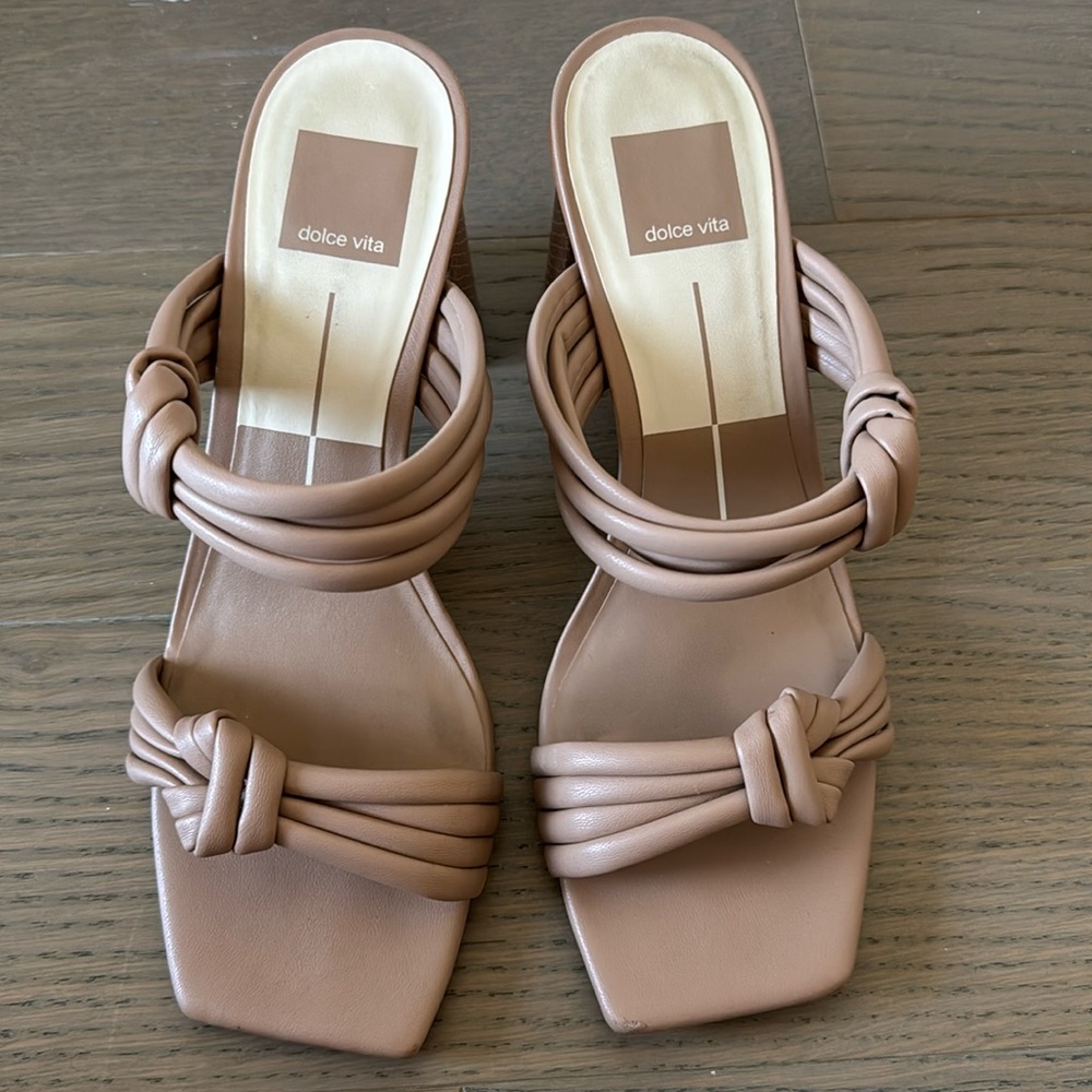 Dolce Vita | Size 8 Women's Pama Sandal Cafe Stella Beige Neutral Summer Strappy